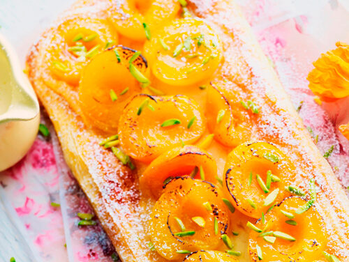 Simple apricot tart